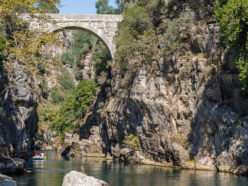 Rafting Köprülü Kanyon